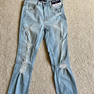 Hollister, high-rise, crop, super skinny distressed jeans Sz 3-R. W26/L26